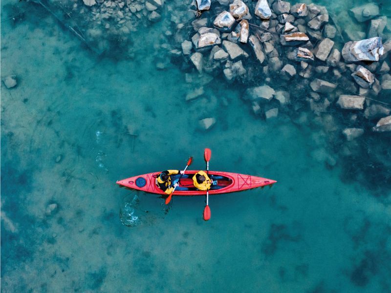 Kayak y Piragüismo, Aventuras Acuáticas en el Pantano del Sitjar, Ribesalbes, Castellón.