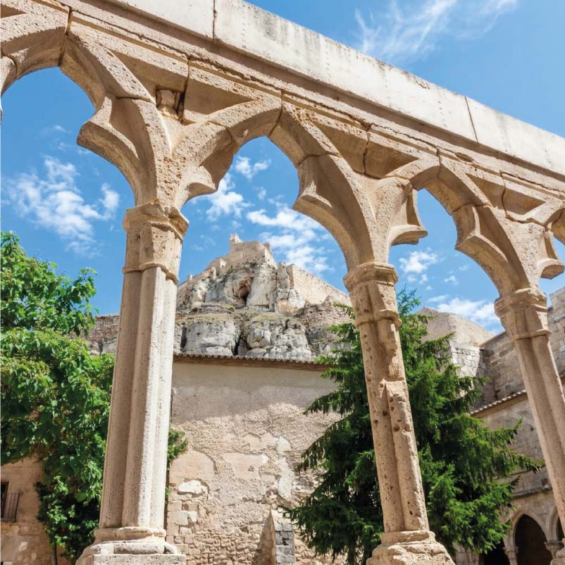 Visita Morella, uno de los Pueblos Más Bonitos de España.